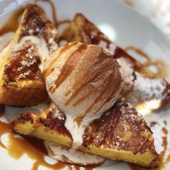 26 Beach Restaurant - 10/10 churro French toast - New American Near Me - Venice, California