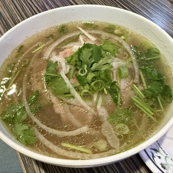Pho Truc Xanh - (Sm) Pho with rare steak - Vietnamese Near Me - Vista, California Pho Truc Xanh - (Sm) Pho with rare steak - Vietnamese Near Me - Vista, California
