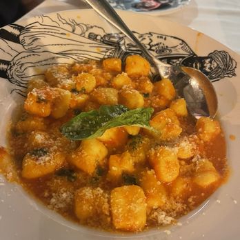 Saraceno d'Oro - Gnocchi alla sorrentina - Italian Near Me - Positano, SA