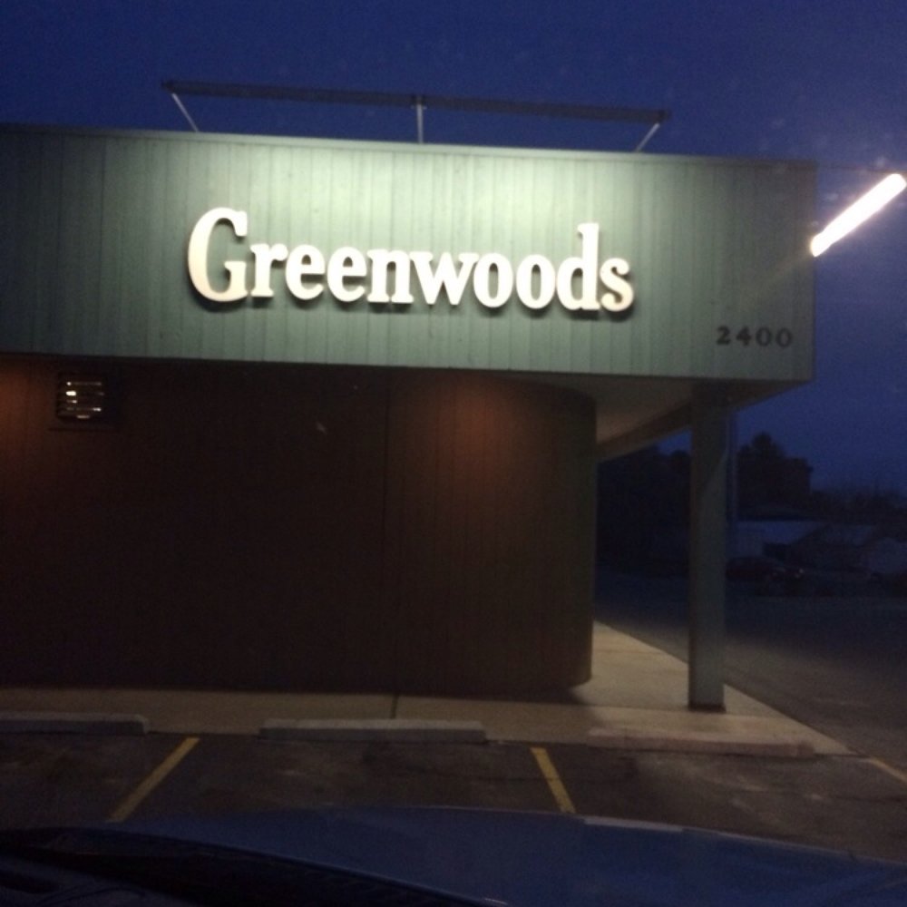 Awsome!! Very knowledgable staff, they now their snow equipment. Awsome!! Very knowledgable staff, they now their snow equipment.