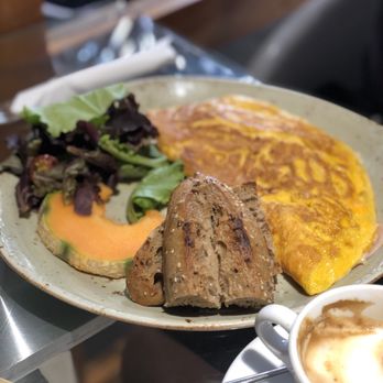 Mimi's  Creperia - Omelette 9,50 - Creperies Near Me - Madrid, M