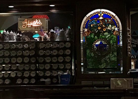Gluek's Restaurant & Bar by null