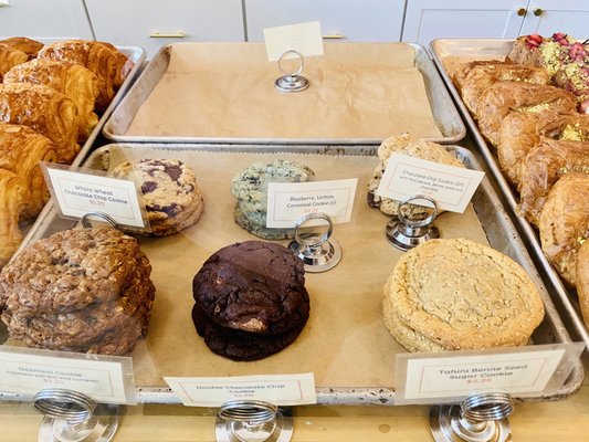 The Little Tart Bakeshop by null