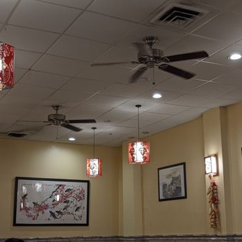 Chengdu Gourmet - View of back of dining area - Chinese Near Me - Pittsburgh, Pennsylvania