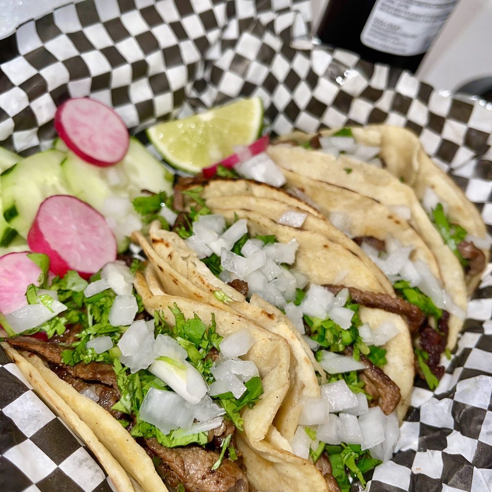 Tia Rosies Kitchen - Asada tacos - Tacos Near Me - Hapeville, Georgia