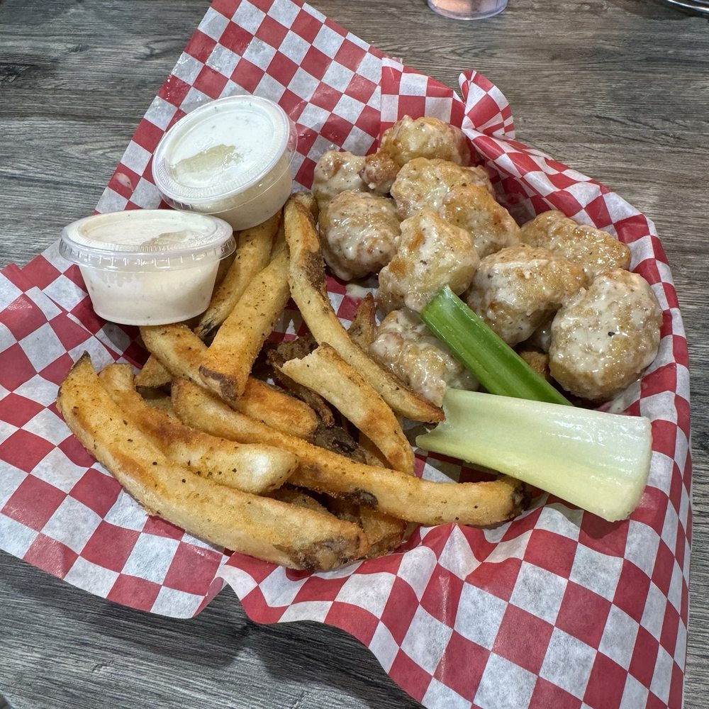 The Local Tavern - Garlic parm boneless wings - Chicken Wings Near Me - Bryant, Arkansas The Local Tavern - Garlic parm boneless wings - Chicken Wings Near Me - Bryant, Arkansas