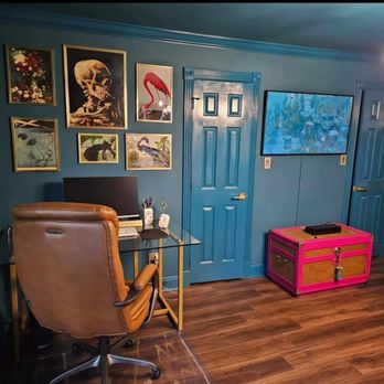 Lake County Painters - Dry Wall Contractors
Interior Painting
Exterior Painting
Kitchen Cabinet Painting
Drywall Repair - Painters Near Me Lake County Painters - Dry Wall Contractors
Interior Painting
Exterior Painting
Kitchen Cabinet Painting
Drywall Repair - Painters Near Me