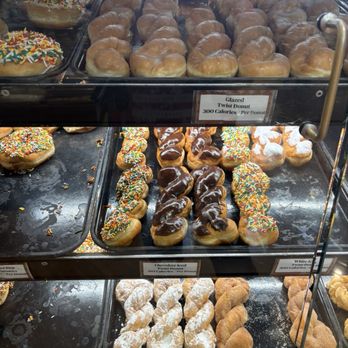 Kinsley's Supermarket - Homemade donuts - Grocery Near Me - Brodheadsville, Pennsylvania Kinsley's Supermarket - Homemade donuts - Grocery Near Me - Brodheadsville, Pennsylvania