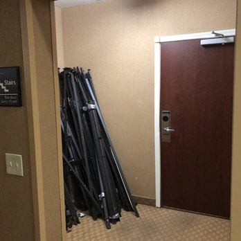 Hampton Inn & Suites Tacoma - Right next to the stairwell in all bed frame inventory - Hotels Near Me - Tacoma, Washington Hampton Inn & Suites Tacoma - Right next to the stairwell in all bed frame inventory - Hotels Near Me - Tacoma, Washington