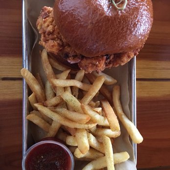 Brew Kitchen Bar - Gastropubs Near Me - Monterey Park, California