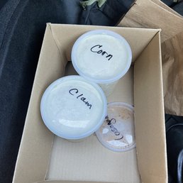 Corn and clam chowdahhhhh. Lasagna was gonnnne because it was that good! Didn't even make it home