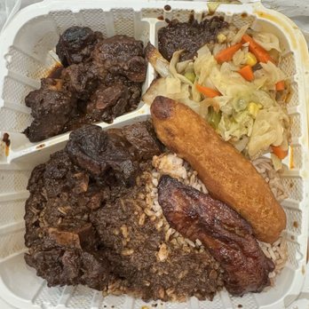 One876 Caribbean Restaurant - Large oxtail dinner - Caribbean Near Me - Chatsworth, California One876 Caribbean Restaurant - Large oxtail dinner - Caribbean Near Me - Chatsworth, California