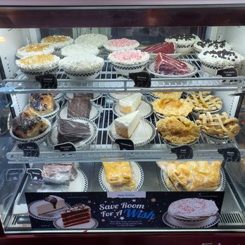 Black Bear Diner San Rafael - Pies - Diners Near Me - San Rafael, California