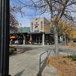 Iron Horse Bar & Grill