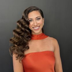 Pamper Parlour Beauty Salon - Effortless, beautiful & full of volume   Hollywood waves are always a good idea   Hair by Kara #hollywoodwaves