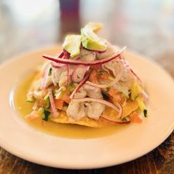 Cevicheria El Diamante - Tostada with aguachile