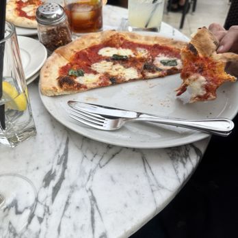 Il Fornaio - Margherita - Italian Near Me - Del Mar, California Il Fornaio - Margherita - Italian Near Me - Del Mar, California