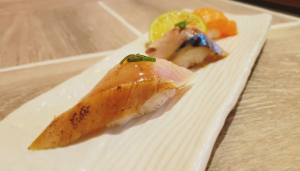 Haru sushi by null