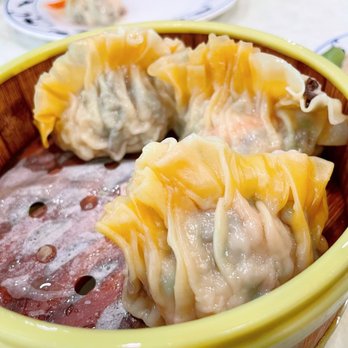 Cheung Hing - Steamed shark fin dumplings with crab. No shark fin, just in the name only. - Dim Sum Near Me - San Francisco, California