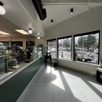 Deaux - The natural light makes the place warm and inviting, but also fun and joyful. - Donuts Near Me - Redlands, California Deaux - The natural light makes the place warm and inviting, but also fun and joyful. - Donuts Near Me - Redlands, California