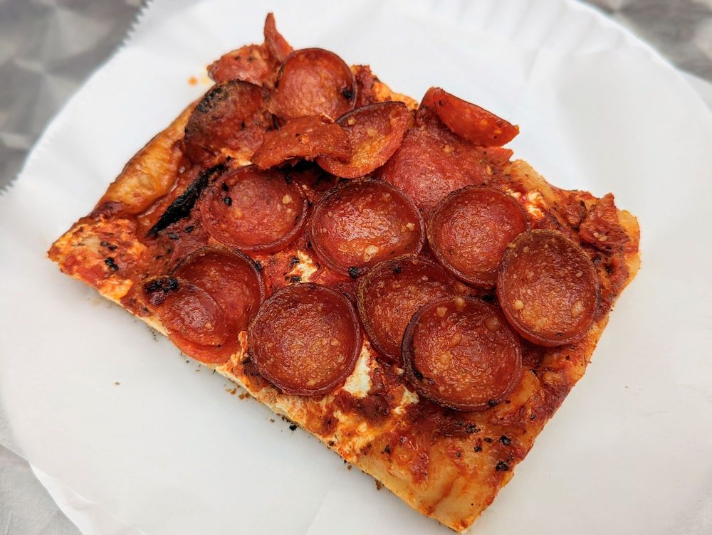Made In New York Pizza