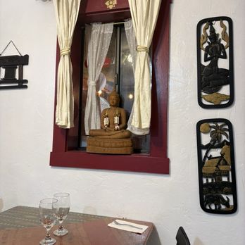 Siam Thai Restaurant - Thai Near Me - Morgan Hill, California