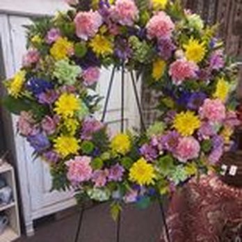 The Flower Gallery - Sympathy wreaths - Florists Near Me - Fort Wayne, Indiana