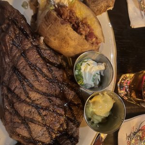 THE RED FOX STEAKHOUSE AND PIANO BAR - 616 Photos & 827 Reviews - 2200