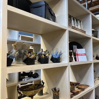 Bitter Root Pottery - Need supplies? - Art Classes Near Me - Culver City, California