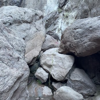 Goldstrike Hot Springs - 2nd rope coming in - Hiking Near Me - Boulder City, Nevada Goldstrike Hot Springs - 2nd rope coming in - Hiking Near Me - Boulder City, Nevada
