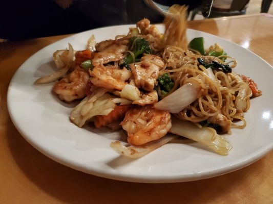 Varee Asian Cafe & Bakery by null