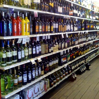 Caspers Wine & Spirits - shelves of wine and spirits - Beer, Wine & Spirits Near Me - Southbury, Connecticut Caspers Wine & Spirits - shelves of wine and spirits - Beer, Wine & Spirits Near Me - Southbury, Connecticut