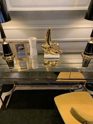 Jonathan Adler by null