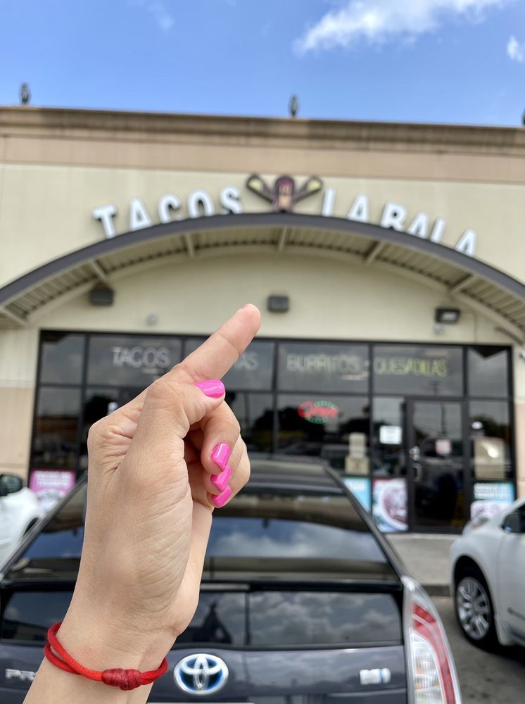 Tacos La Bala