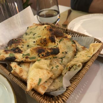 Kadak - Garlic Naan - Indian Near Me - Toronto, Ontario