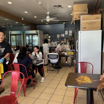 Mai Phung - Inside - Vietnamese Near Me - Westminster, California Mai Phung - Inside - Vietnamese Near Me - Westminster, California
