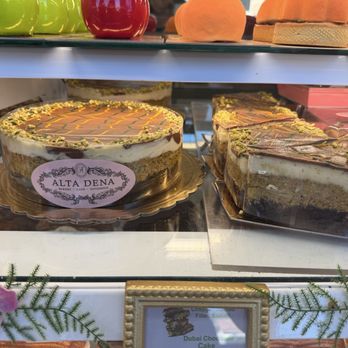 Altadena Bakery - Dubai Chocolate (Whole Cake) - Desserts Near Me - Burbank, California