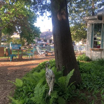 5th and Jefferson Coffee House - Garden - Coffee & Tea Near Me - Sturgeon Bay, Wisconsin