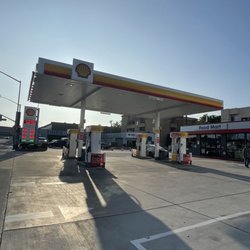 Shell - The Most Expensive Shell in the Valley for absolutely no reason. About $1+ higher than most Shell gas stations