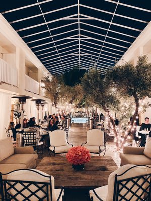 Cara Hotel by null