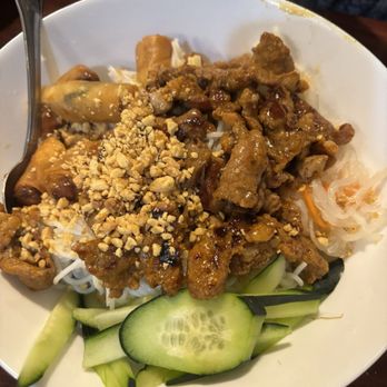 Tuyen’s Asian Bistro - Vietnamese Near Me - Memphis, Tennessee Tuyen’s Asian Bistro - Vietnamese Near Me - Memphis, Tennessee