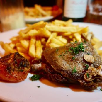 Le Départ Saint Michel - Preserved Duck and Frites. - Brasseries Near Me - Paris, 75 Le Départ Saint Michel - Preserved Duck and Frites. - Brasseries Near Me - Paris, 75