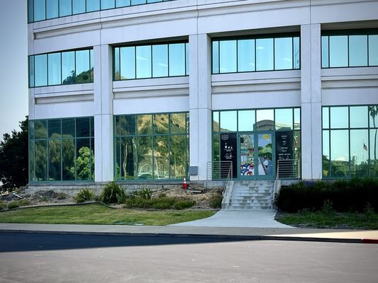 Little Green Cyclo by null