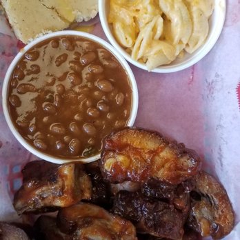 Pit Boss BBQ - Rib tips, mac n cheese, baked beans & corn bread - Barbeque Near Me - Hapeville, Georgia