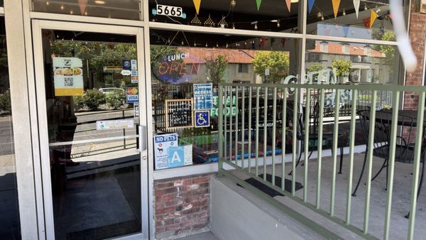 Green Basil Thai Restaurant by null