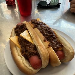 Texas Inn Harrisonburg - Chilli Dogs with/regular or melted cheese