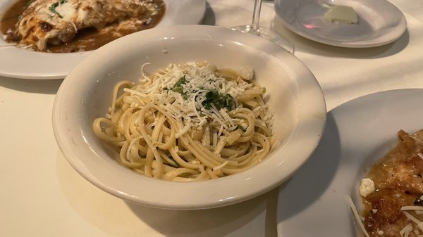 Nino's Italian Restaurant by null