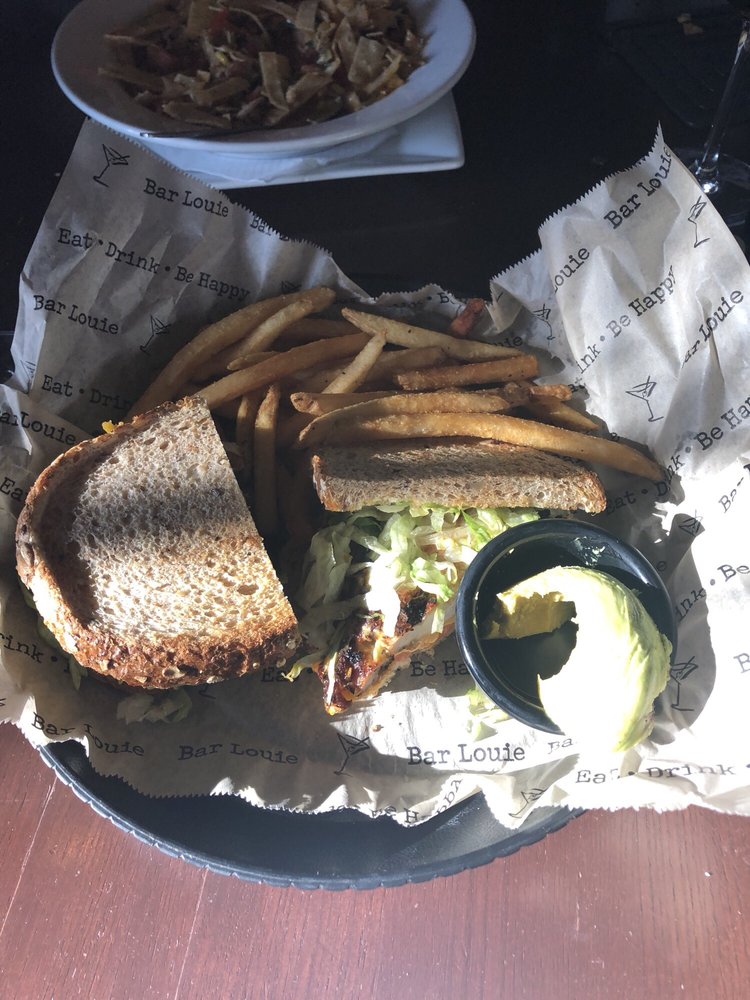 BAR LOUIE ANN ARBOR CLOSED 118 Photos & 205 Reviews 401 E