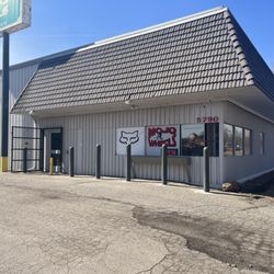 Mojo Wheels - The Store-Front of Mojo Wheels.