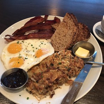 Maplewood Kitchen and Bar - Breakfast & Brunch Near Me - Cincinnati, Ohio Maplewood Kitchen and Bar - Breakfast & Brunch Near Me - Cincinnati, Ohio